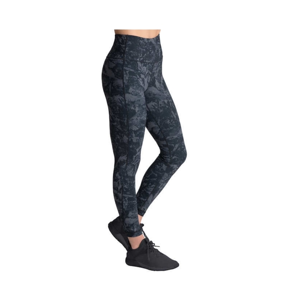 🛍️NWT Women's LOLË Black Sports Leggings - Picture 4 of 9